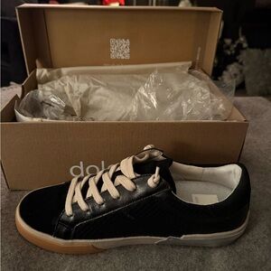 Dolce Vita Zina Black Leather Sneakers